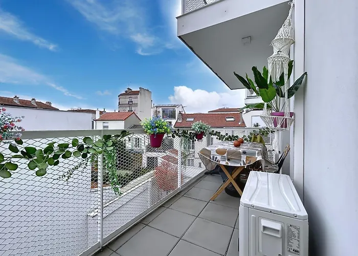 With Terrace 100m From Paris Apartamento